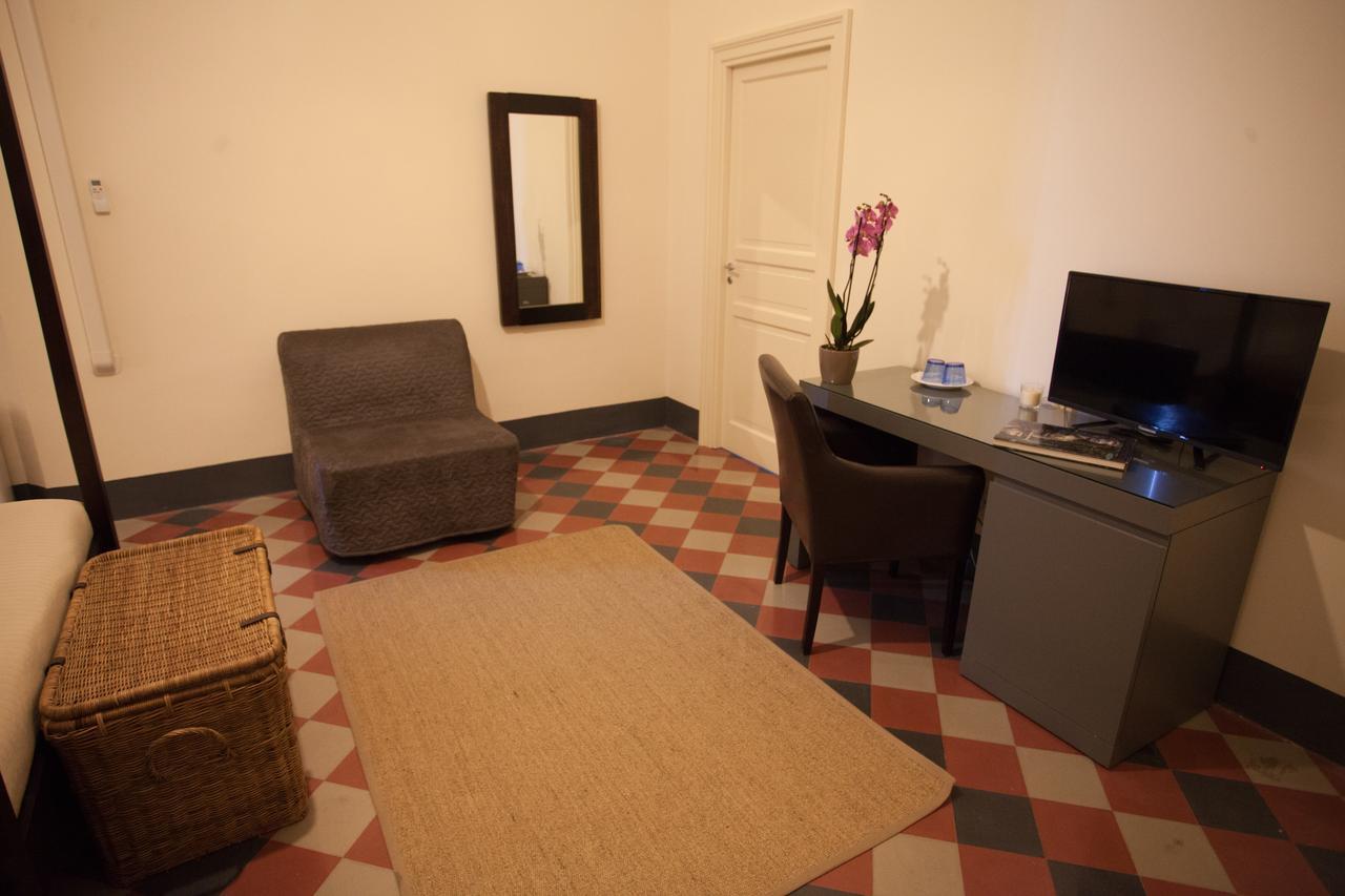 Le Stanze Del Capotreno Bed & Breakfast Bagheria Exterior photo