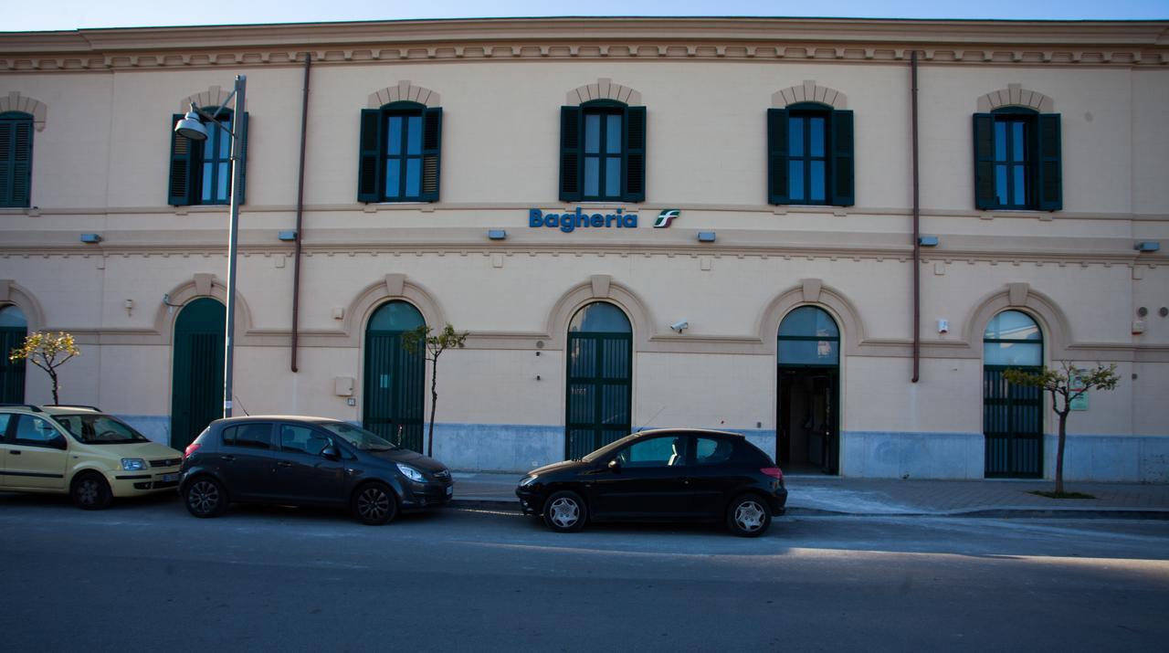 Le Stanze Del Capotreno Bed & Breakfast Bagheria Exterior photo