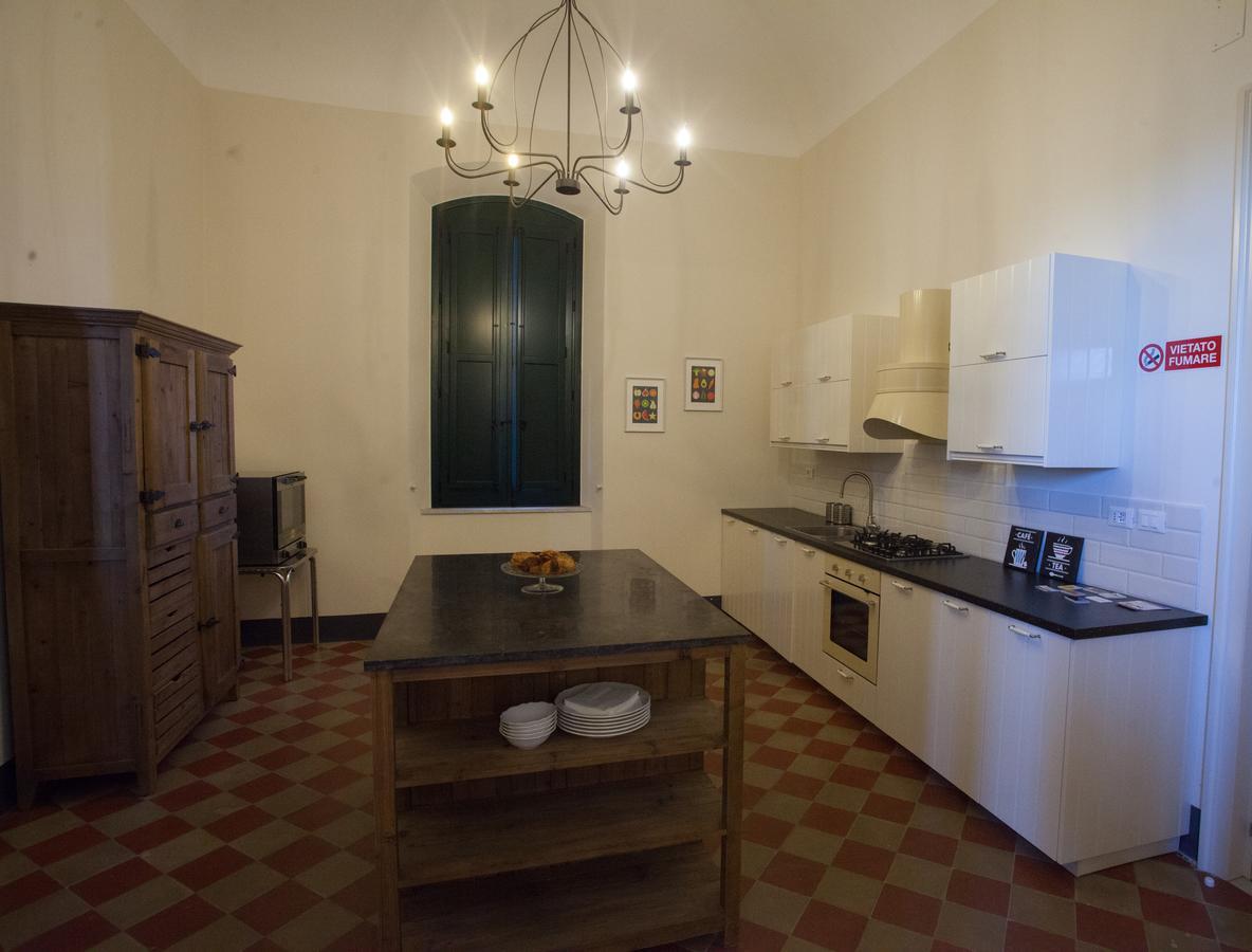 Le Stanze Del Capotreno Bed & Breakfast Bagheria Exterior photo